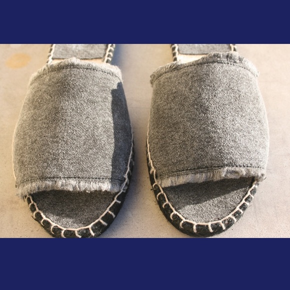 Espadrilles from Spain.  mint & rose NIB - Picture 2 of 3